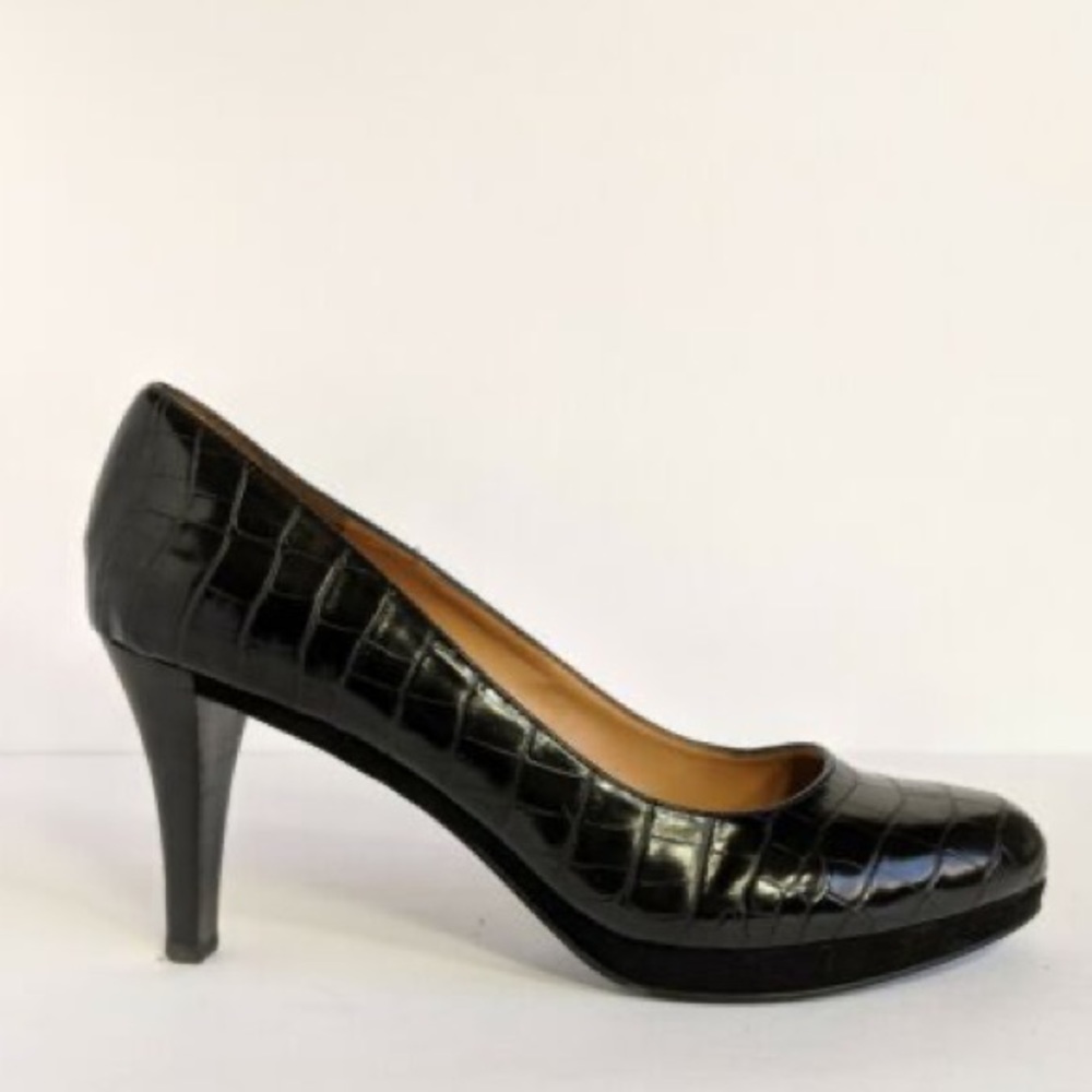 NWT Nine West Ashdown Black Heels, Size 8